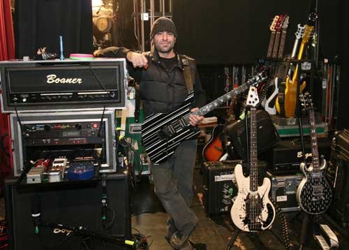 synyster gates live rig