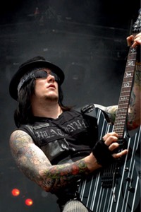 synyster live